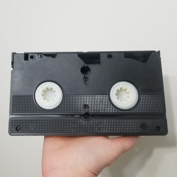 Charming vtg Christmas Little People cartoon on VHS - Picture 6 of 6